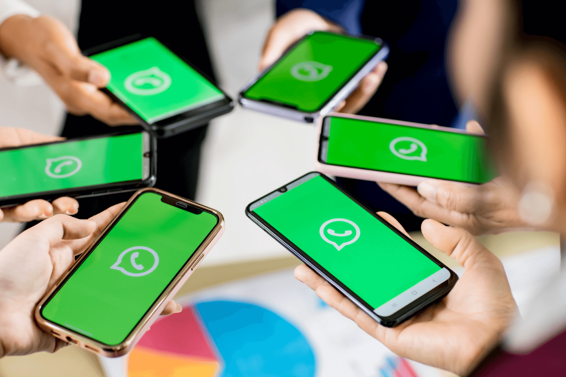 WhatsApp: canali, community e stato